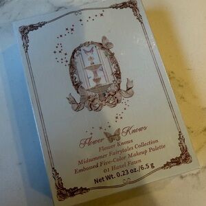 New Flower Knows Cosmetics Midsummer Fairytales Five Color eyeshadow palette - 1